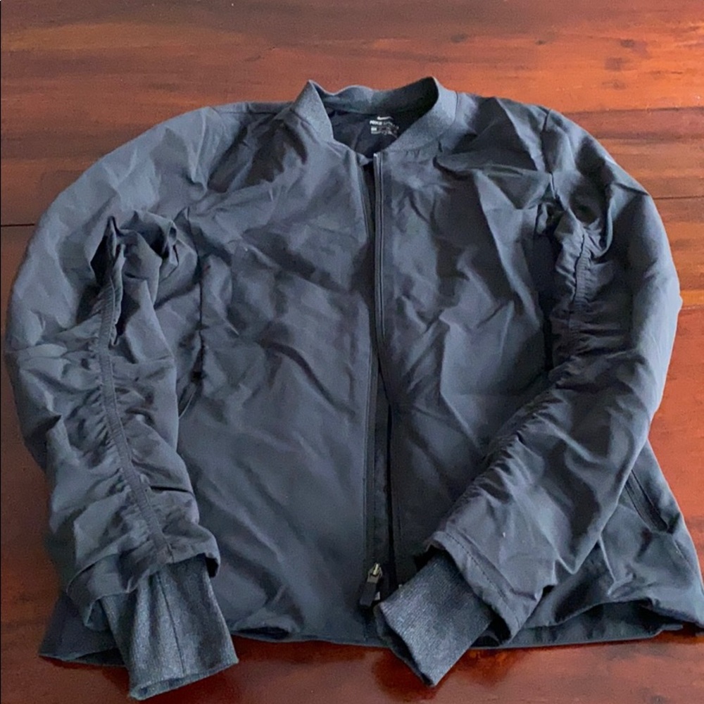 Nike Windbreaker Jacket- Black